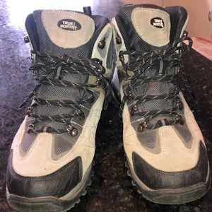 True North Men’s Hiking Boots